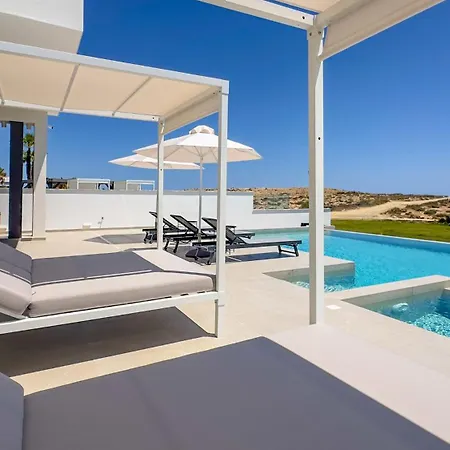 Willa Aqua Beachfront - 1 Ajia Napa