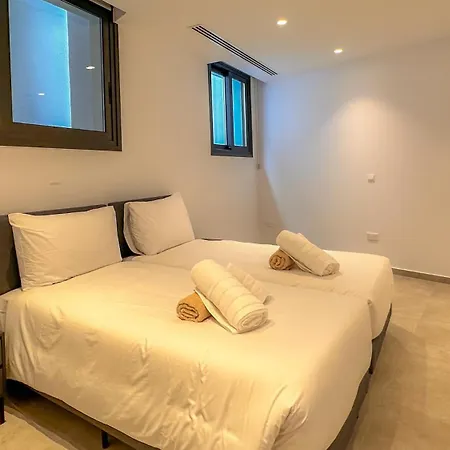 Villa Aqua Beachfront - 1 Ayia Napa