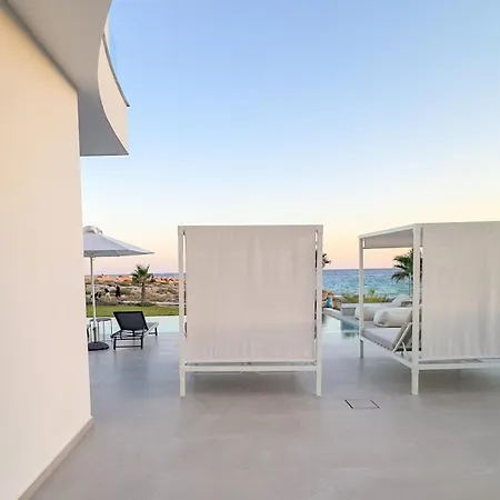 Willa Aqua Beachfront - 1 Ajia Napa