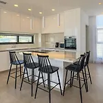 Aqua Beachfront - 1 *
