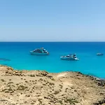 Aqua Beachfront - 1 *