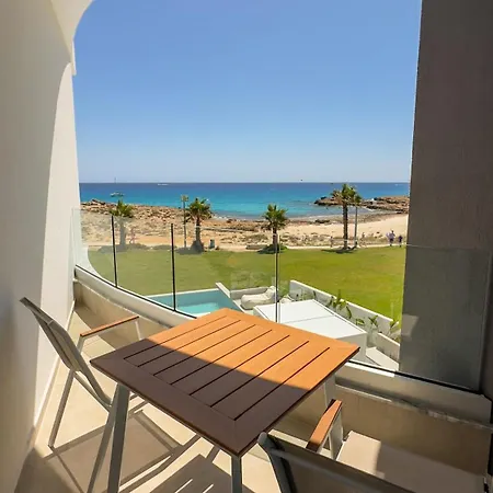 Aqua Beachfront - 1 Villa Ajía Nápa