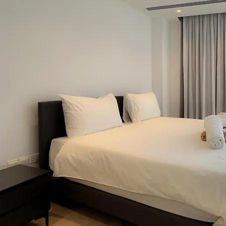 Aqua Beachfront - 1