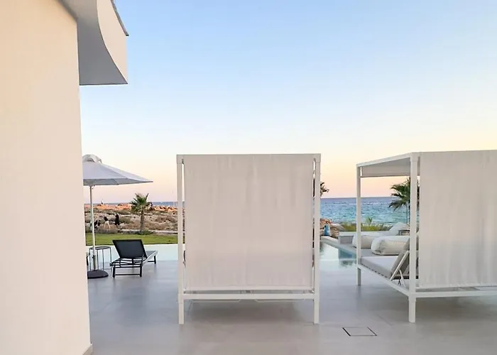 ヴィラ Aqua Beachfront - 1 アヤナパ