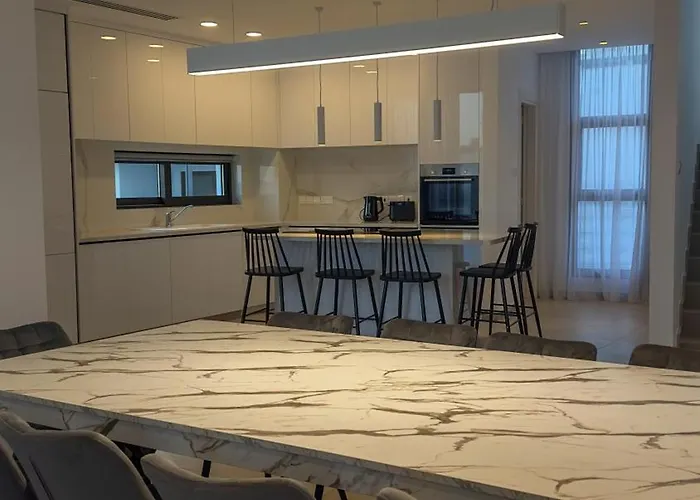 ヴィラ Aqua Beachfront - 1 アヤナパ