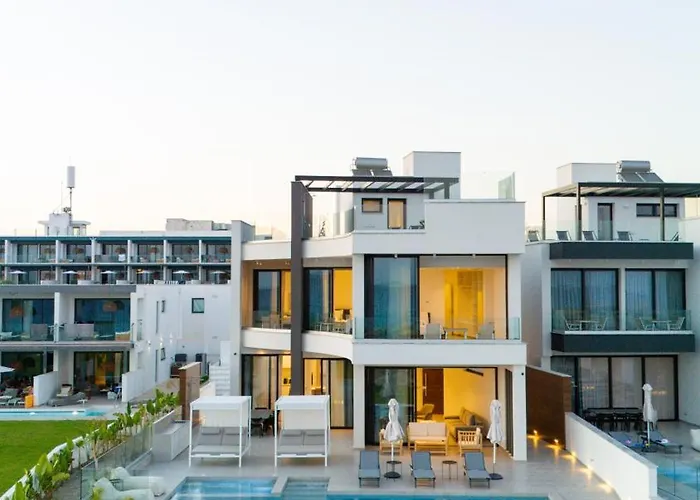 Aqua Beachfront - 1 ヴィラ